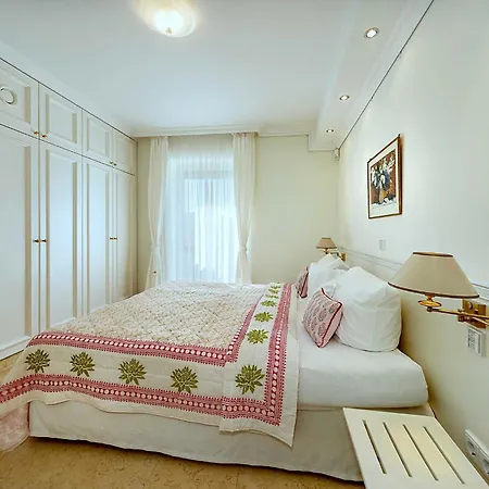 Strandresidenz_kuehlungsborn_ *